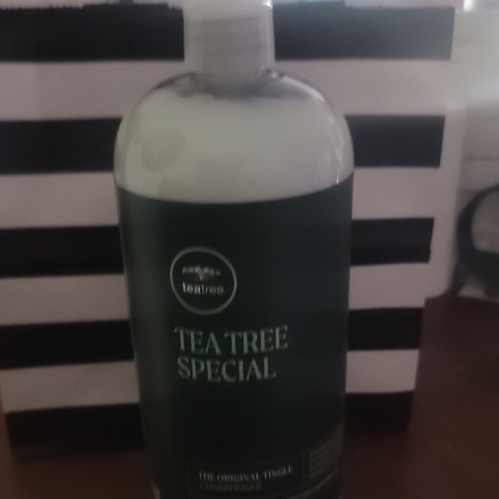 Special Tea Tree Conditioner - Green